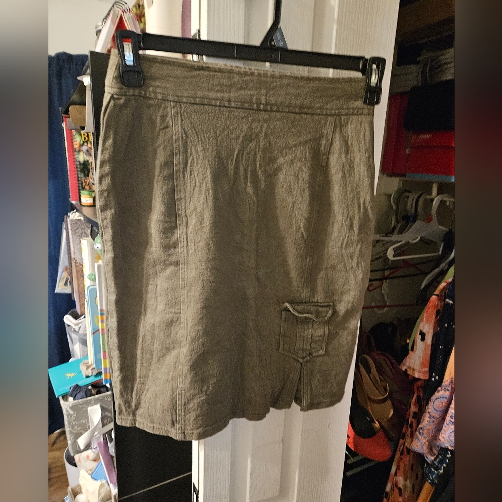 Rue21 Charcoal Skirt with Pocket Accent